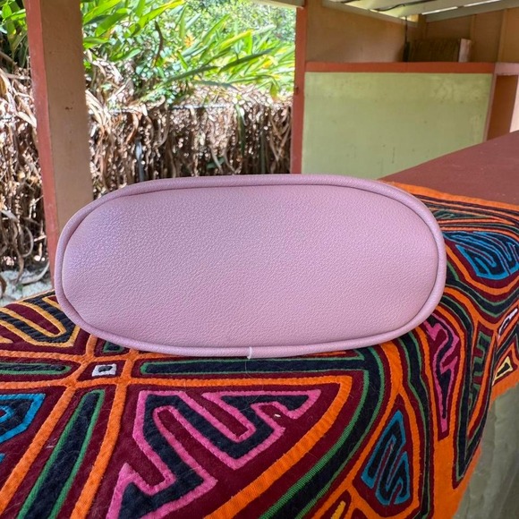 Juicy Couture Mini Pink Crossbody Bag Small Satchel Faux Leather Coquette Y2k - Picture 3 of 8